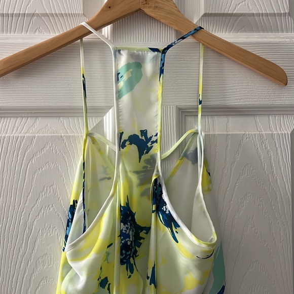 GUESS Flowy Floral Racerback Top - Picture 10 of 12